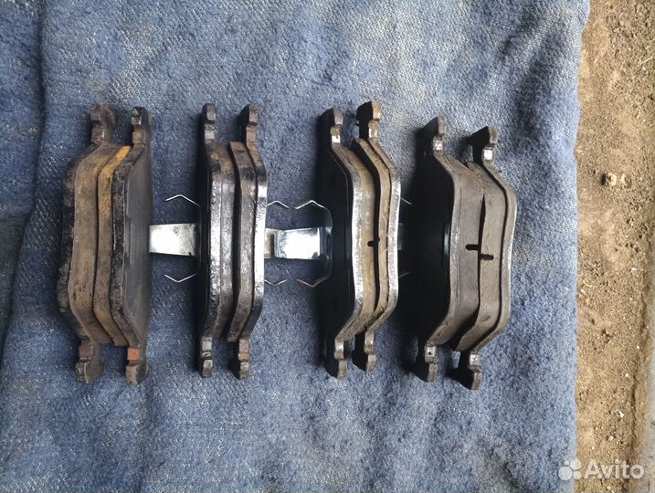 Комплект Тормозные колодки BMW E39 TRW/textar