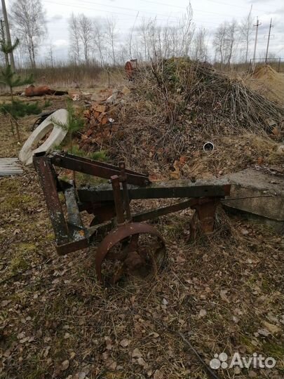 Плуг двухкорпусный