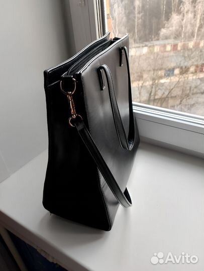 Женская черная сумка