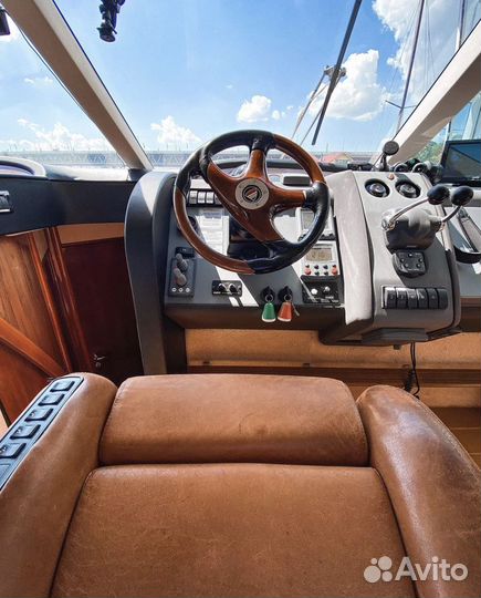 Аренда большой яхты, катера с капитаном