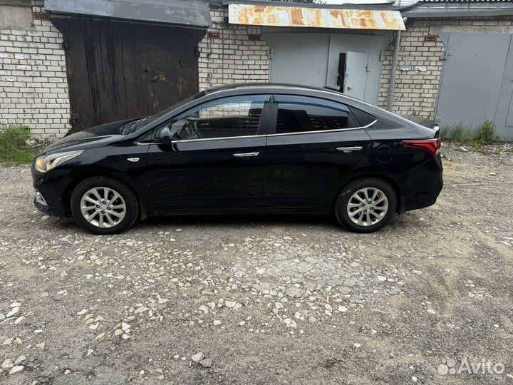 Hyundai Solaris 1.6 AT, 2017, 240 000 км