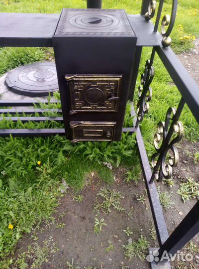 Беседка с мангалом