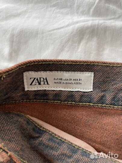 Джинсы Zara прямого кроя