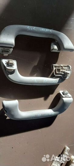 Ручки потолочные на Mazda 3