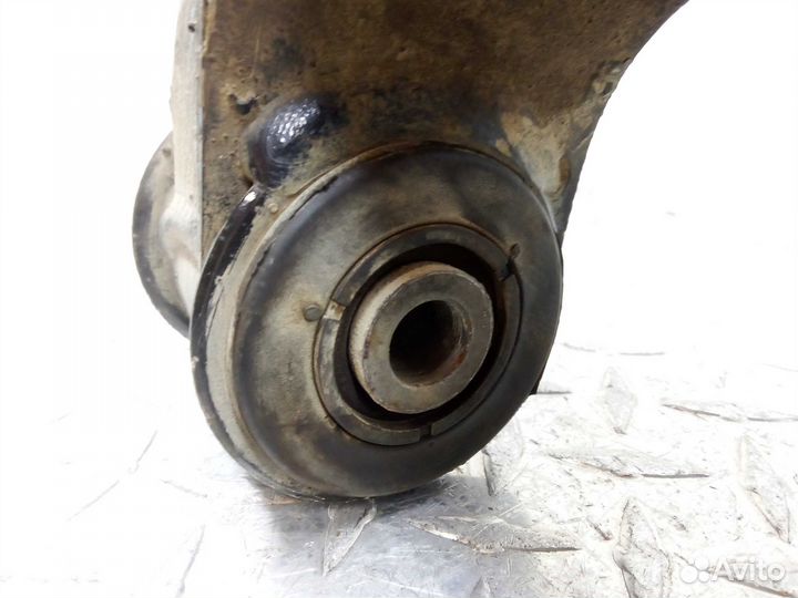 Рычаг передний левый нижний Mercedes Sprinter W906