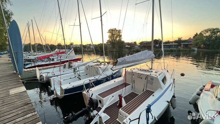 Аренда парусной яхты класса Микро