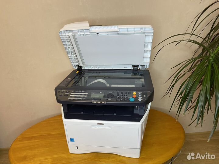 Мфу Kyocera M2035dn