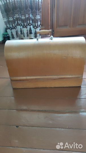 Машинка швейная