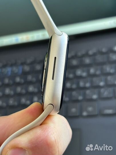 Apple Watch Series 7 45 мм Starlight