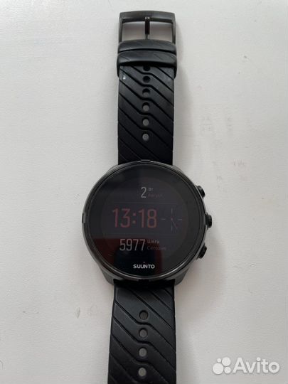 Часы Suunto 9