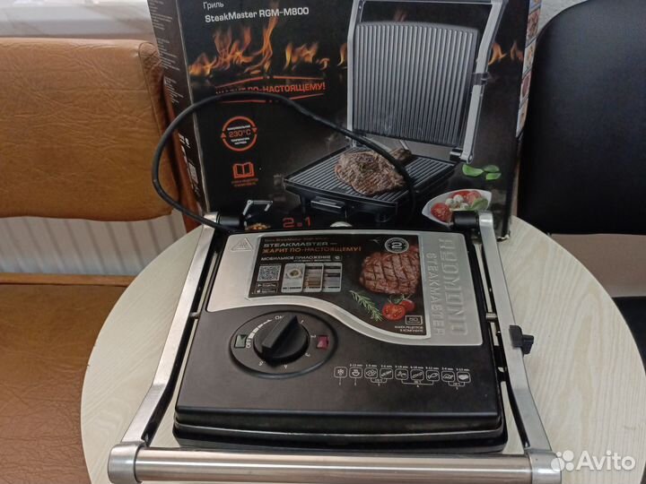 Электрогриль Redmond SteakMaster RGM-M800
