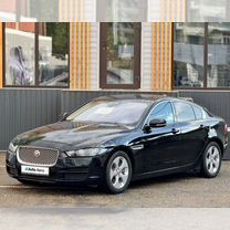 Jaguar XE 2.0 AT, 2017, 119 000 км, с пробегом, цена 2 090 000 руб.