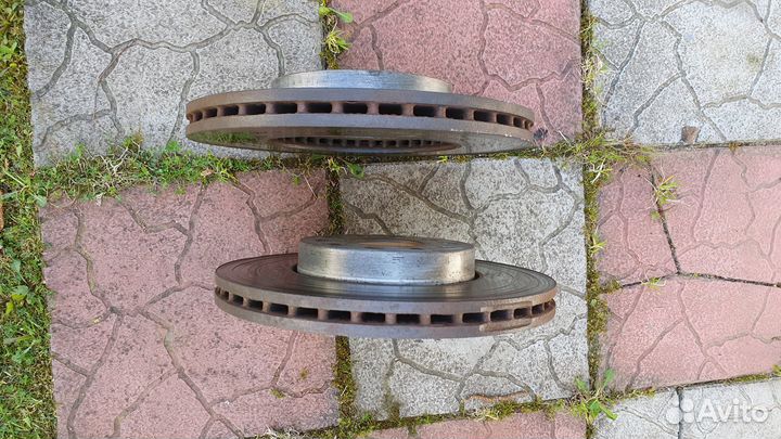 Тормозные диски передние skoda octavia III А7