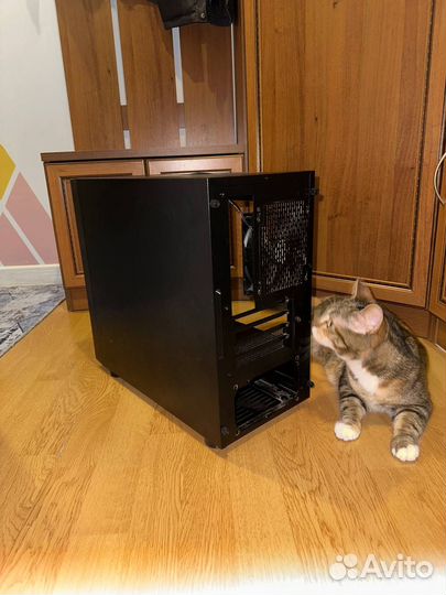 Корпус Thermaltake Versa H17