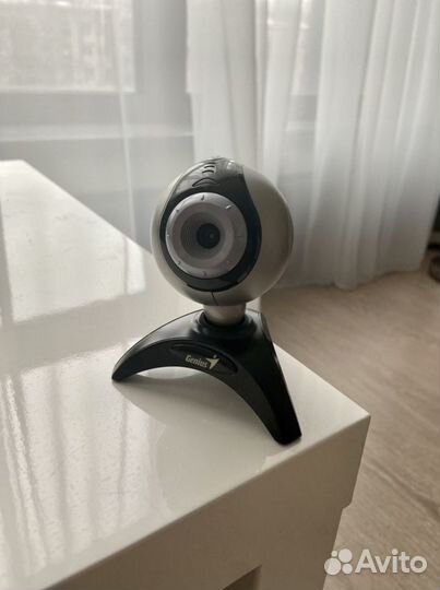 Веб-камера Genius