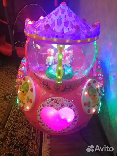 Детский аттракцион подводная лодка