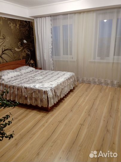 Комплект для спальни Покрывало+шторы