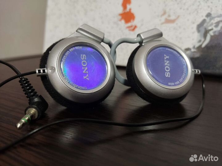 Наушники Sony MDR-H88, в коллекцию