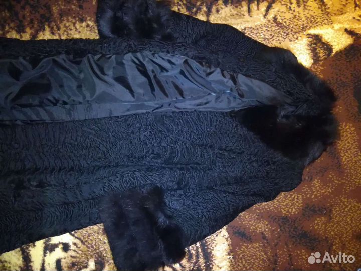 Шуба каракуль