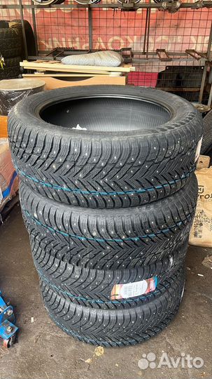 Nokian Tyres Hakkapeliitta 10p 275/50 R22