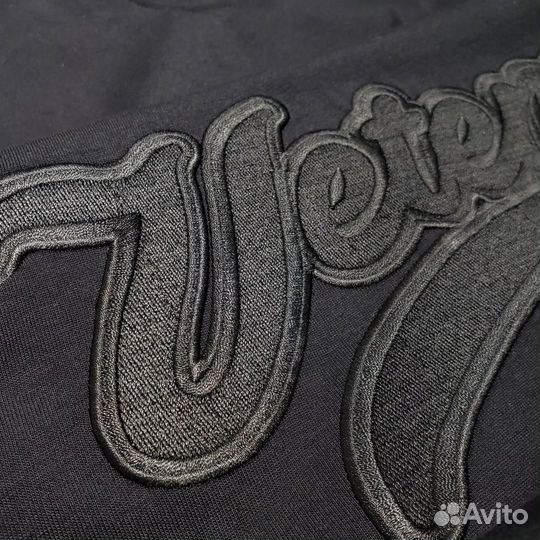 Женская футболка Vetements