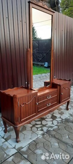 Трюмо, тумба с зеркалом, туалетный стол Болгария