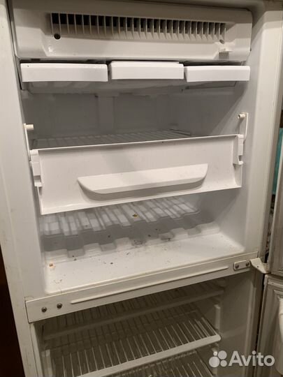 Холодильник stinol