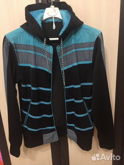 Куртка от спортивного костюма