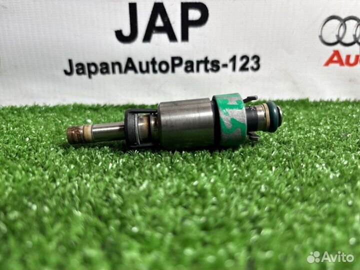 Форсунка инжекторная Audi A7 4G cypa 2015