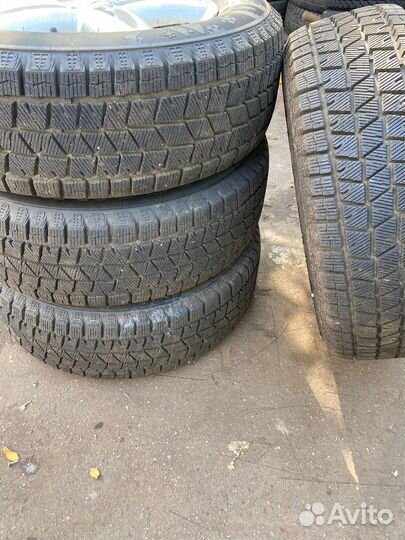 Sailun Ice Blazer Arctic SUV 225/65 R16