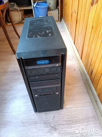 Игровой корпус Gigabyte