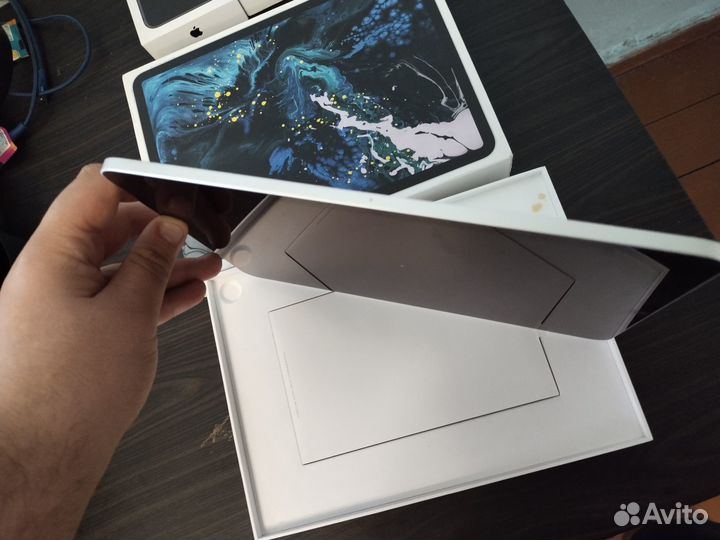 iPad pro 11 2018 64gb