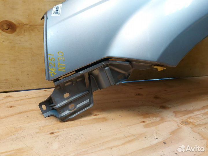Крыло переднее левое Nissan X-Trail NT30 QR20DE