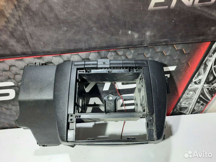 Рамка магнитолы Skoda Fabia 1