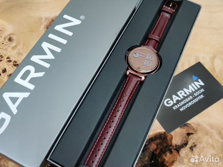 Часы Garmin Lily 2 Classic Dark Bronze / Mulberry