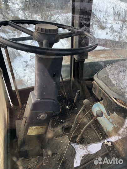 Трактор Т-28