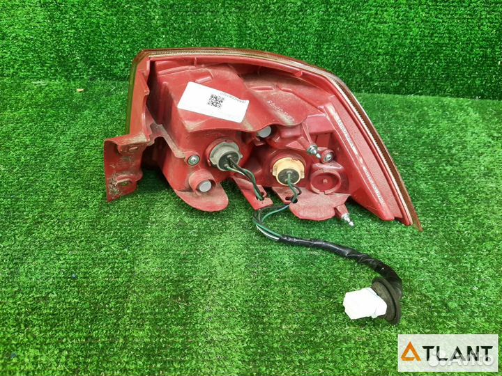 Фонарь задний левый mitsubishi galant fortis