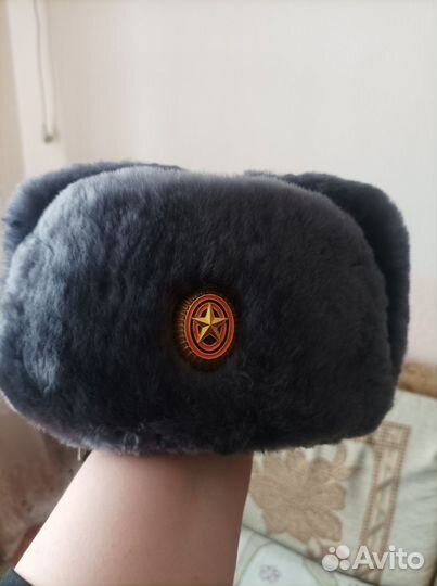 Мужская зимняя шапка