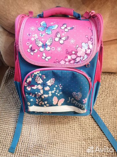 Рюкзак школьный для девочки 1 класс