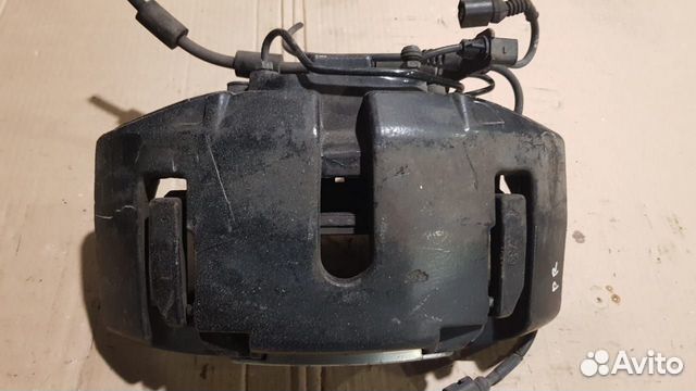 Суппорт тормозной передний Bentley Continental GT