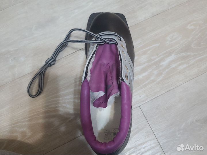 Лыжные ботинки botas Размер 39, 45 Новые