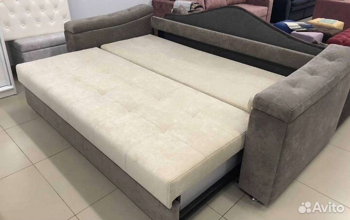 Диван