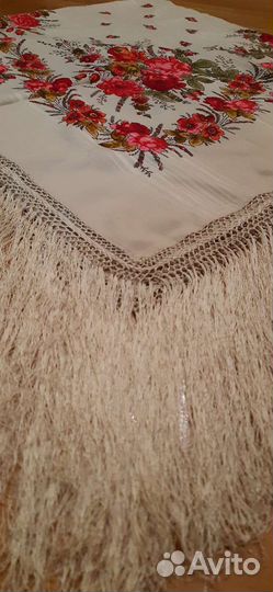 Шерстяной платок шаль времен СССР