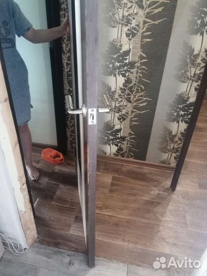 Дверь межкомнатная 800 с коробкой бу