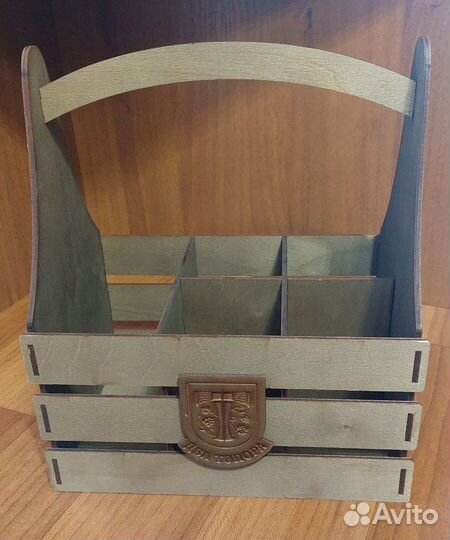 Ящик дерево для пикника +2 бокала. новые