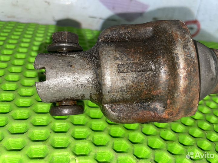 Кардан рулевой колонки Chevrolet Suburban GMT400