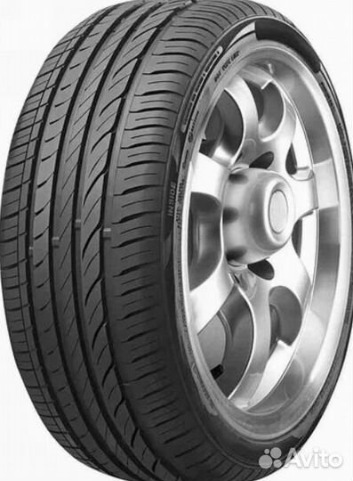 Bars UZ300 215/55 R16 97W