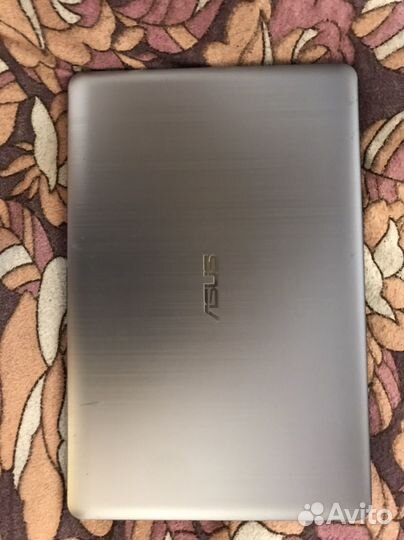 Ировой ноутбук Asus 4 ядра/SSD/2 видеокарты