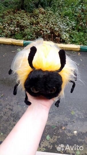 Шмель игрушка