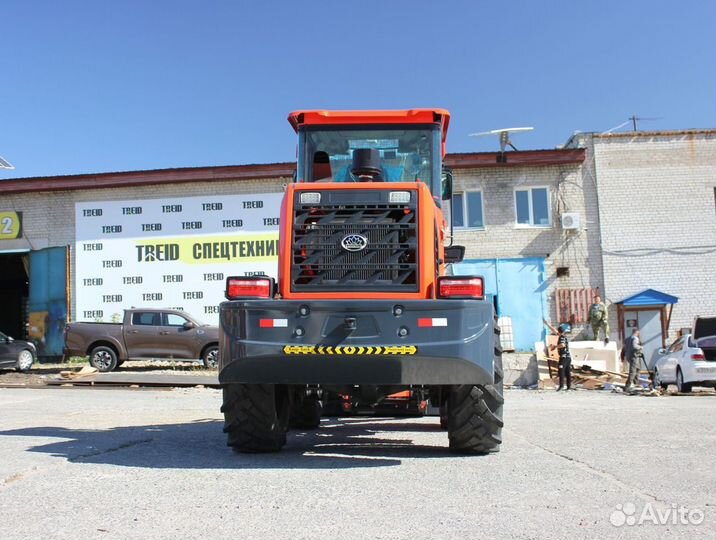 Фронтальный погрузчик Redstar 2300GT, 2023